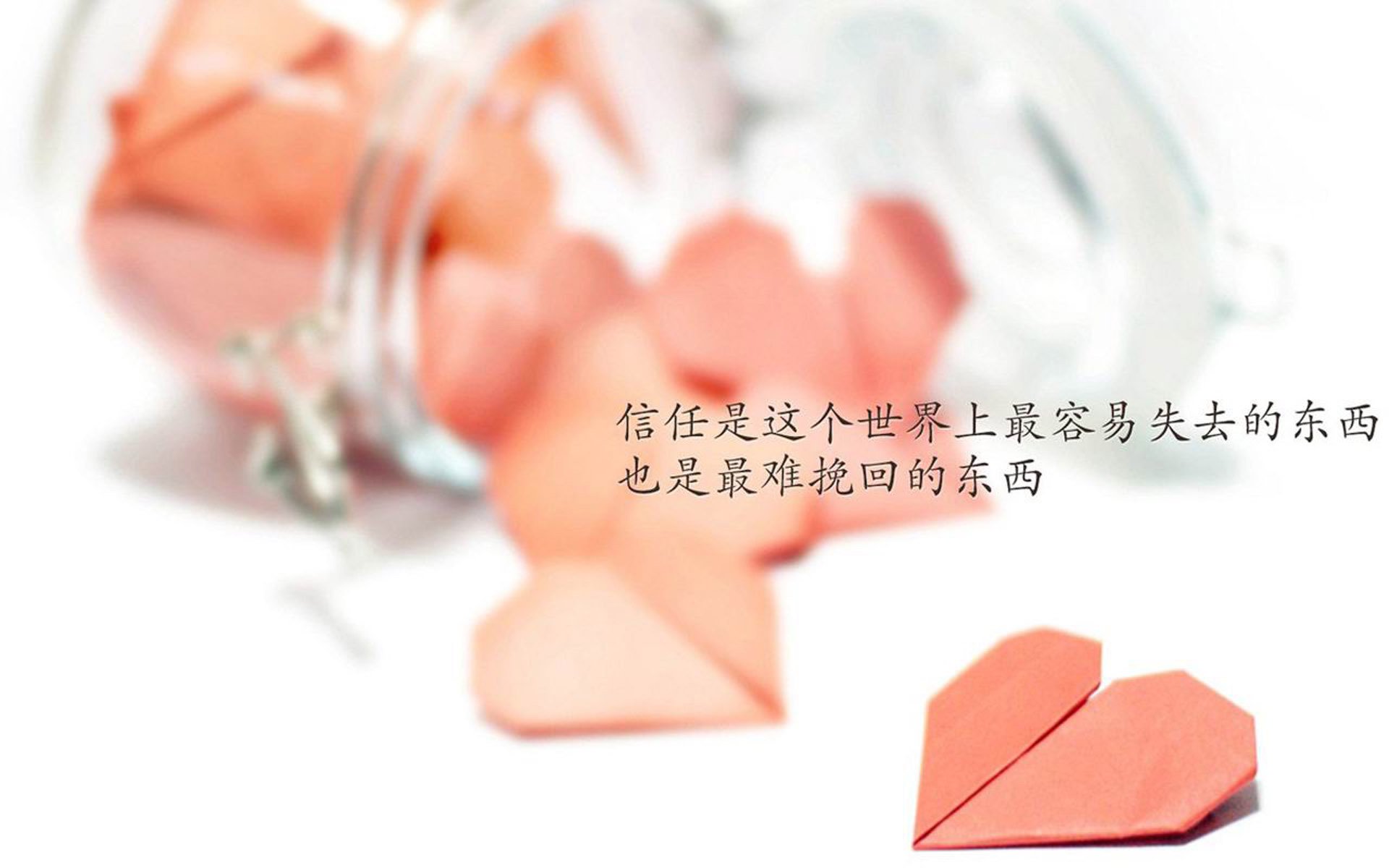 利物浦队主场迎战曼彻斯特城俱乐部，取得胜利，利物浦-曼城